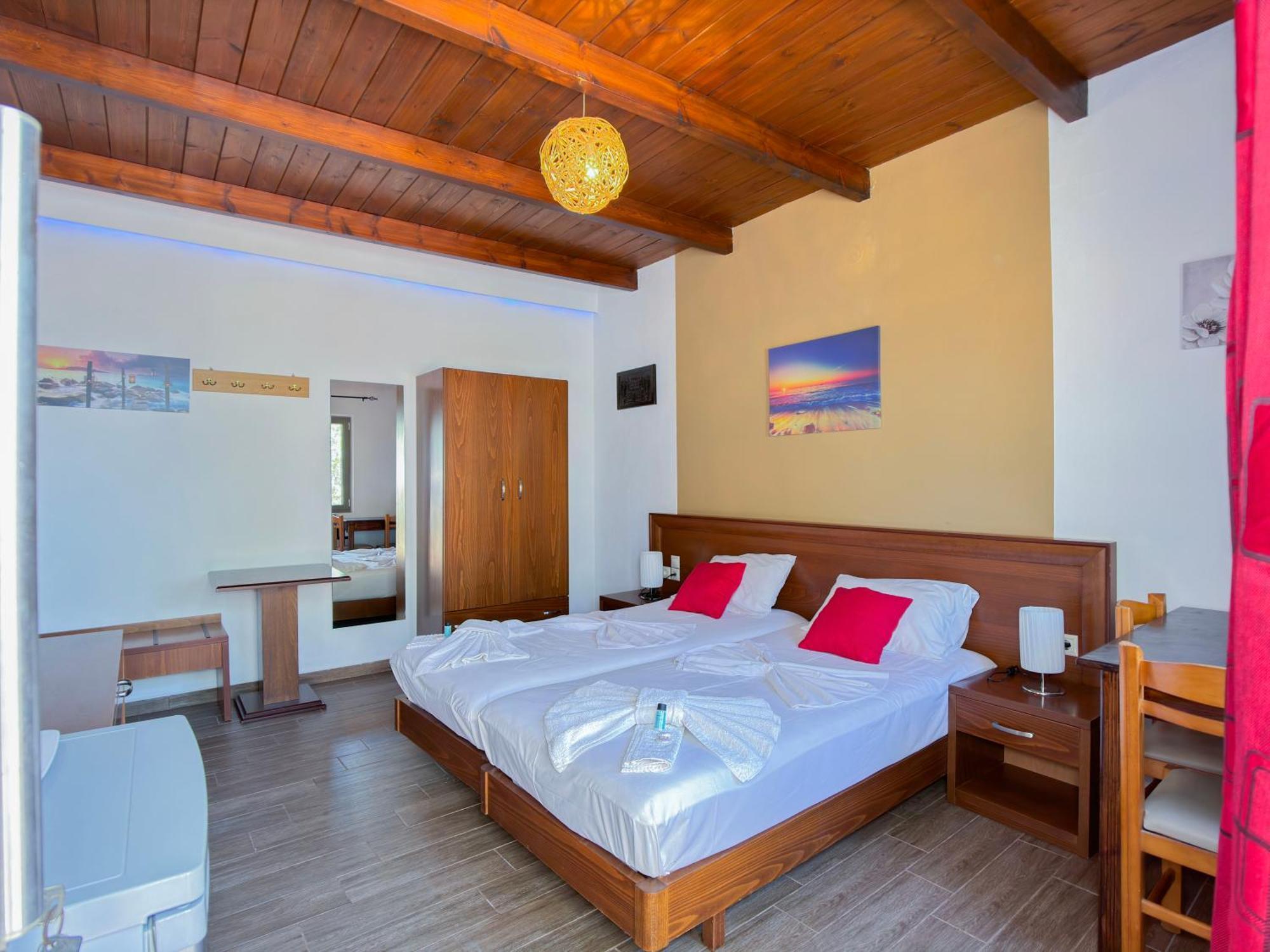 Beautiful Life Rooms With Sea View - Next To Elafonisi Beach Esterno foto